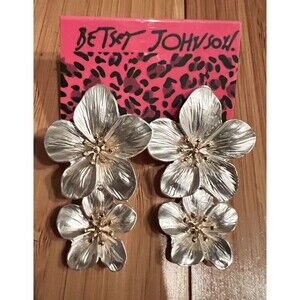 Betsey Johnson Sparkling Silver Dangling Flowers on Pierced Stud Earrings New!